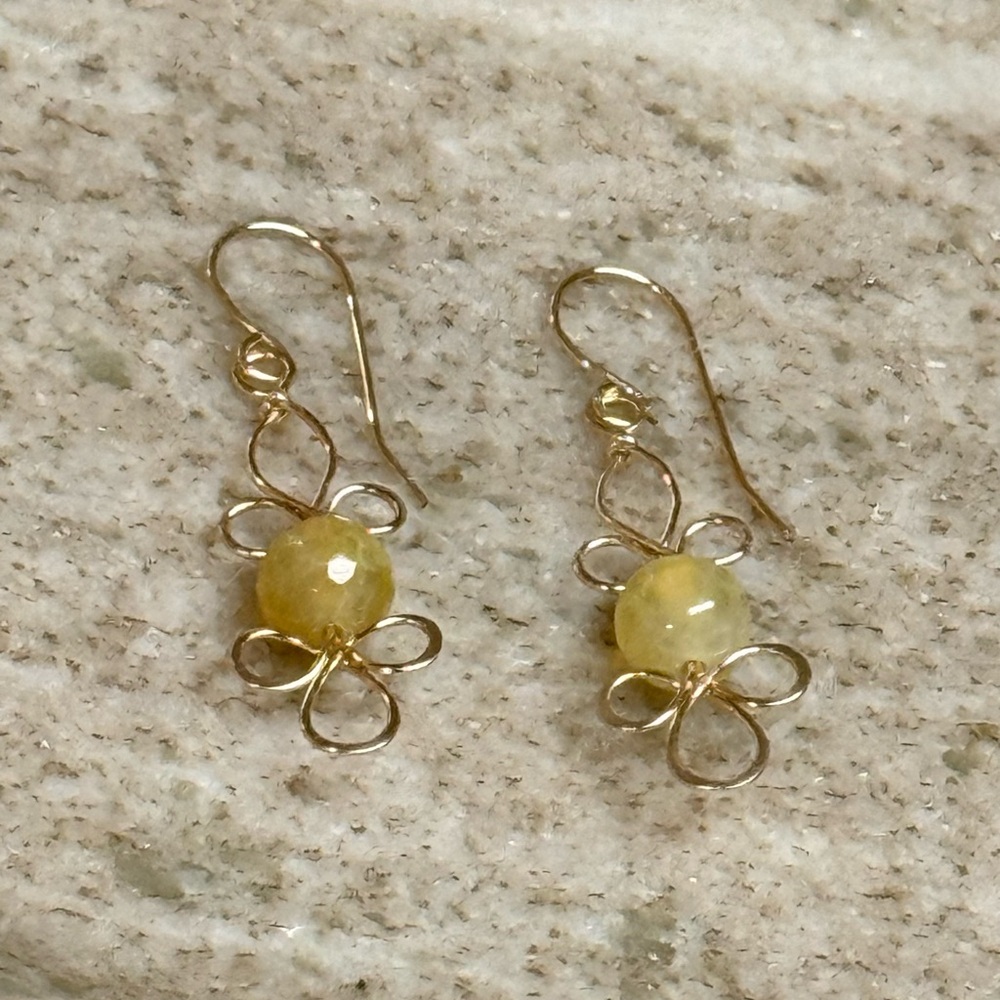 Fire Agate Floral Gold Motif Dangle Earrings - Picture 5 of 6